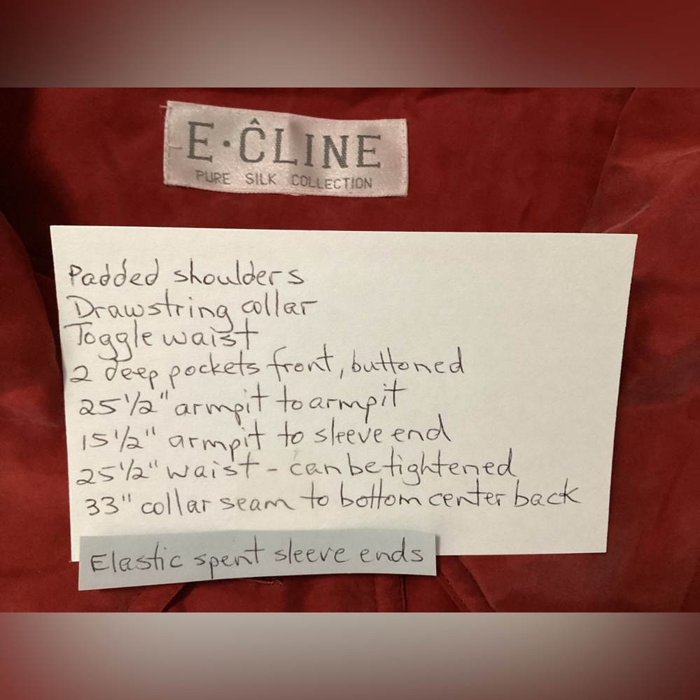 vintage Red silk jacket - Picture 2 of 9